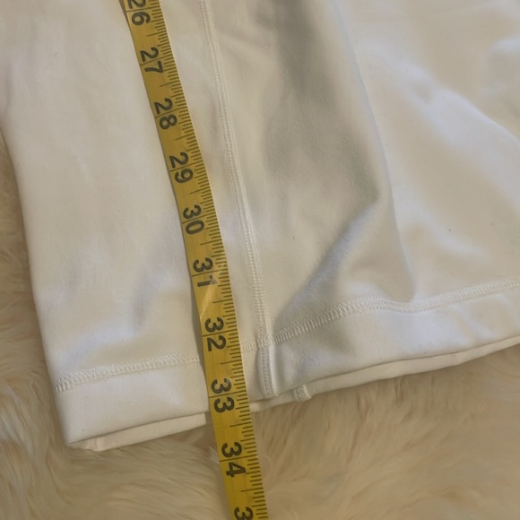 Lululemon Define Long-Sleeve Dress *Luon White size 8 NWT - Picture 7 of 7